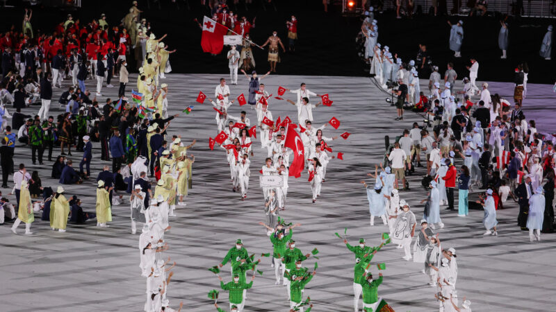 Japonya Ulusal Stadyumu'nda resmi açılışı yapılan 32. Yaz Olimpiyat Oyunları