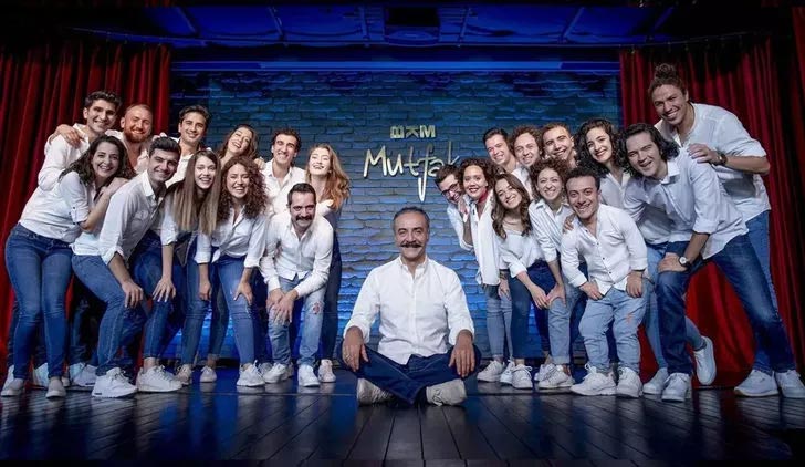 Çok Güzel Hareketler’de yaprak dökümü sürüyor! İki oyuncu daha ayrıldı