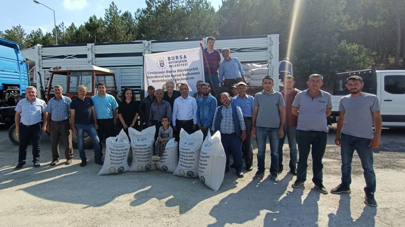 Bursa’da besiciye yem desteği Bursa Büyükşehir Belediyesi, Bursa İli Damızlık Koyun-Keçi Yetiştiricileri Birliği ve