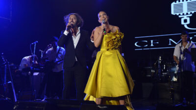 Fettah Can ve Cansu Kurtçu’dan Bursa’ya özel gece