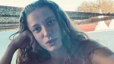 Serenay’dan makyajsız paylaşım