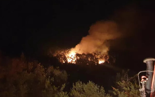 Isparta’daki yangına Dağ Komando Okulu Komutanlığı müdahale edecek Isparta’daki yangına Dağ Komando Okulu Komutanlığı müdahale edecek