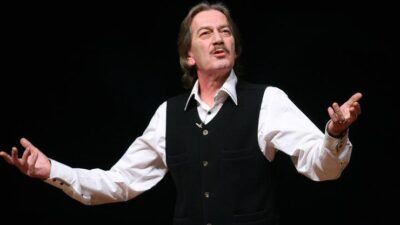 Usta sanatçı vefat etti!