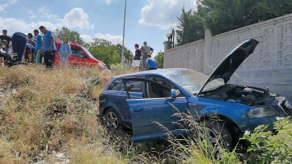 Bursa’da feci kaza: Yaralılar var Bursa’da feci kaza: Yaralılar var