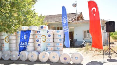 Sel mağduru çiftçiye Büyükşehir’den destek