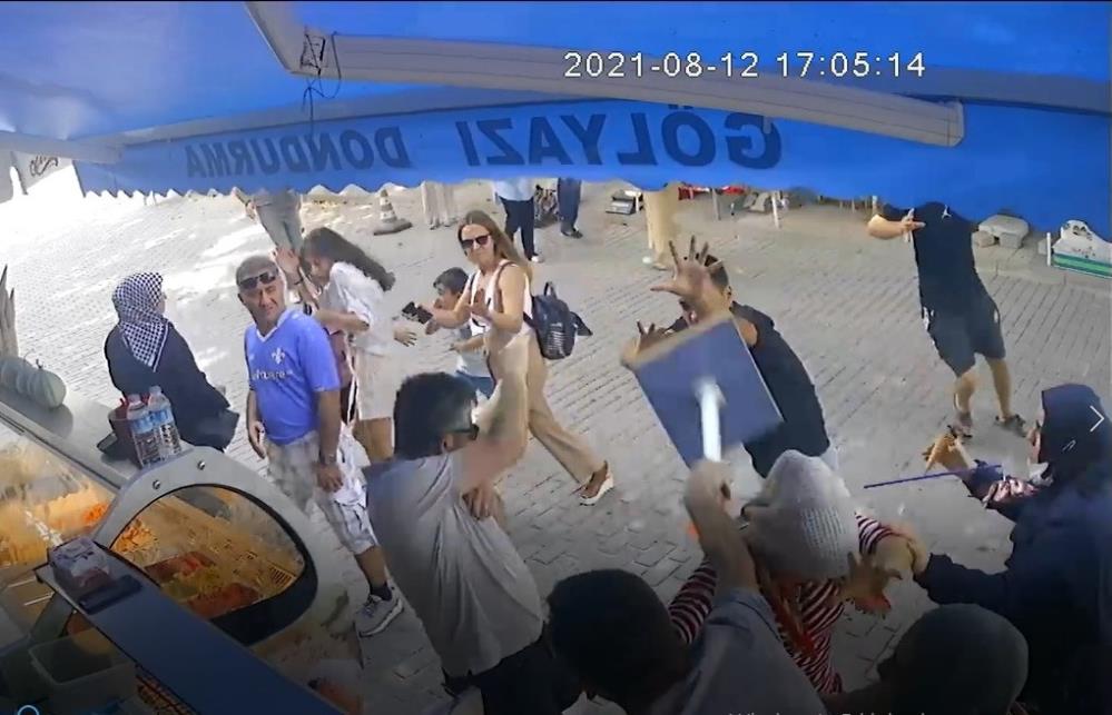 Esnaf Gölyazı’daki olayı anlattı Esnaf Gölyazı’daki olayı anlattı