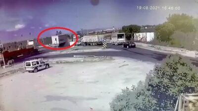 Bursa’da kırmızı ışıkta dehşet