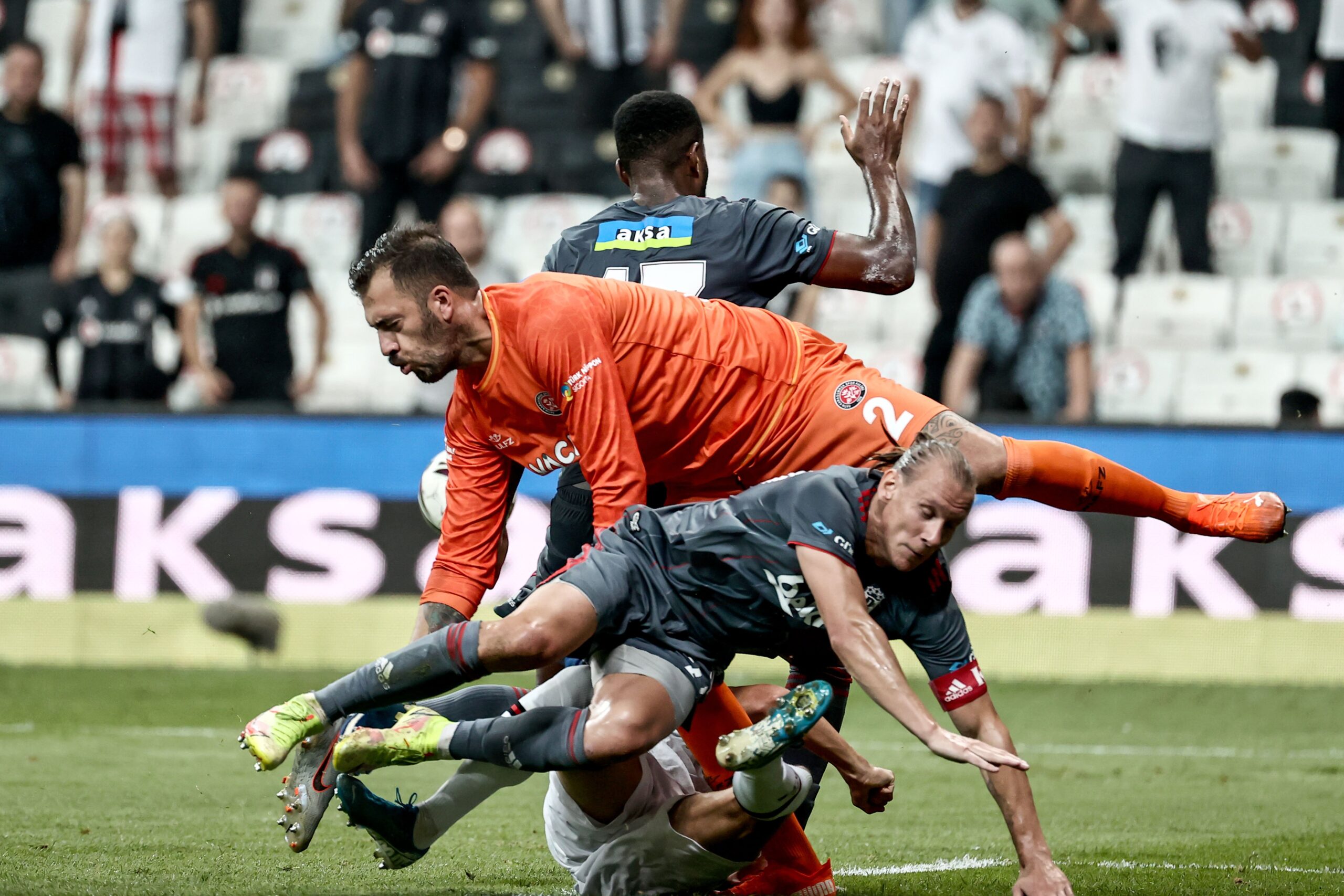 Süper Lig’de flaş sonuçlar! Beşiktaş tek attı Hatay coştu… Süper Lig’de flaş sonuçlar! Beşiktaş tek attı Hatay coştu…