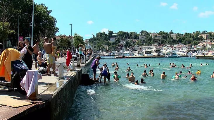 Ormanlarda piknik yasaklanınca sahillerdeki yoğunluk arttı Ormanlarda piknik yasaklanınca sahillerdeki yoğunluk arttı