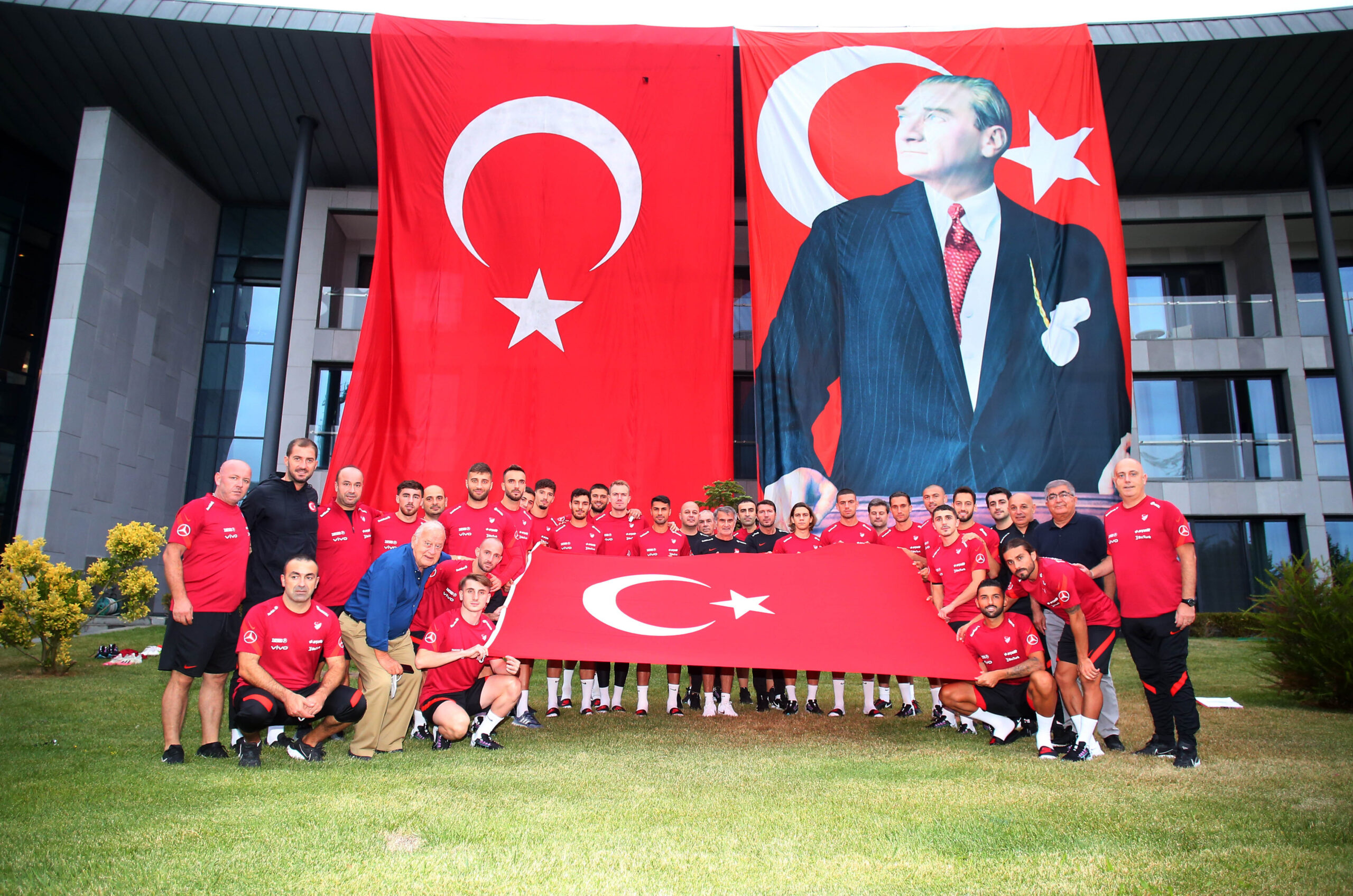 A Milliler’in rakibi Karadağ! Kritik maç saat kaçta hangi kanalda? A Milliler’in rakibi Karadağ! Kritik maç saat kaçta hangi kanalda?