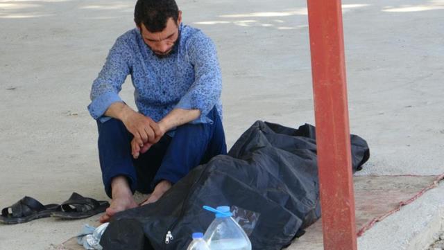 Babadan oğula son bakış! Kahreden görüntü Babadan oğula son bakış! Kahreden görüntü