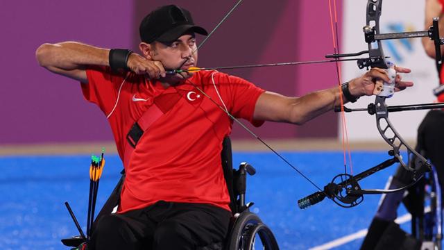 Okçulukta Bahattin Hekimoğlu bronz madalya kazandı