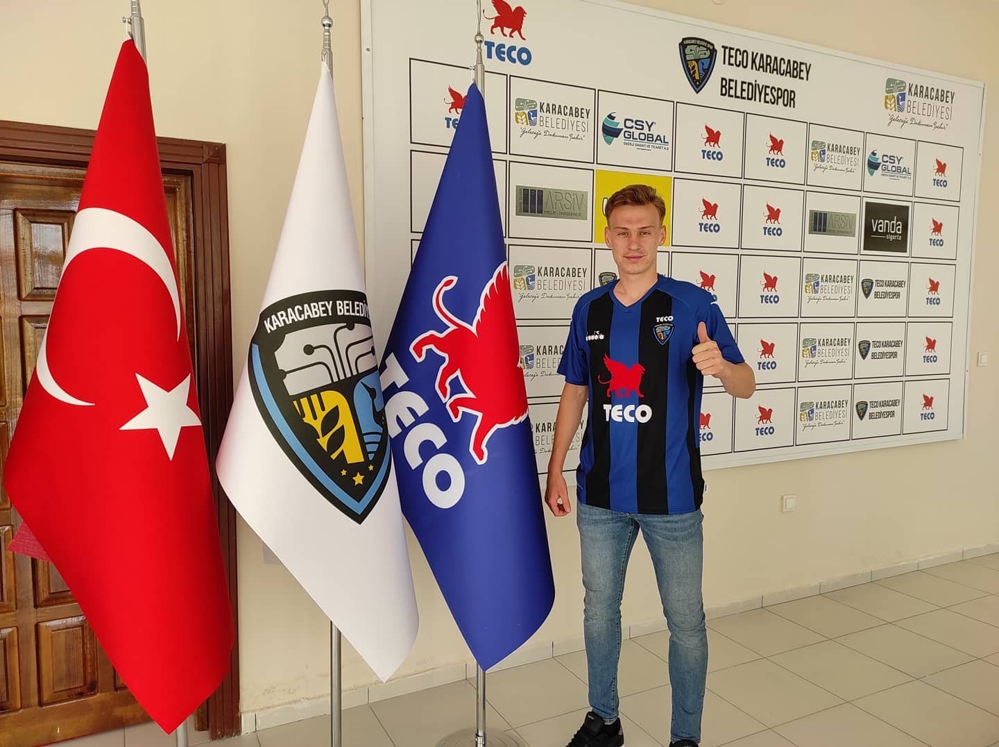 Bursa takımına Beşiktaş’tan transfer! Bursa takımına Beşiktaş’tan transfer!