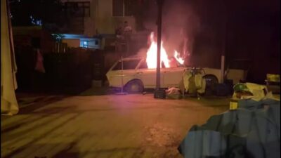 Bursa’da otomobil alev aldı!