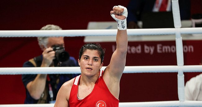 Boksta altın madalya geldi! Helal sana Busenaz Sürmeli…