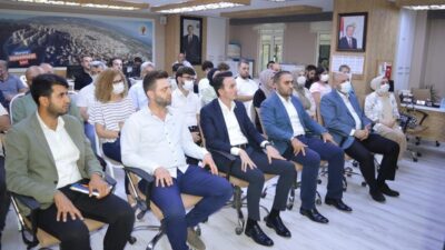 ‘Gençsin, geleceğinden vazgeçme’