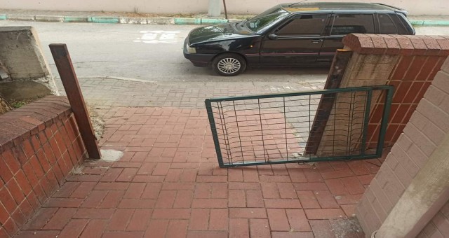 Bursa’da pes dedirten olay! Güpegündüz çaldılar Bursa’da pes dedirten olay! Güpegündüz çaldılar