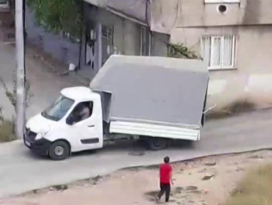 Bursa’da garip kaza! Bursa’da garip kaza!