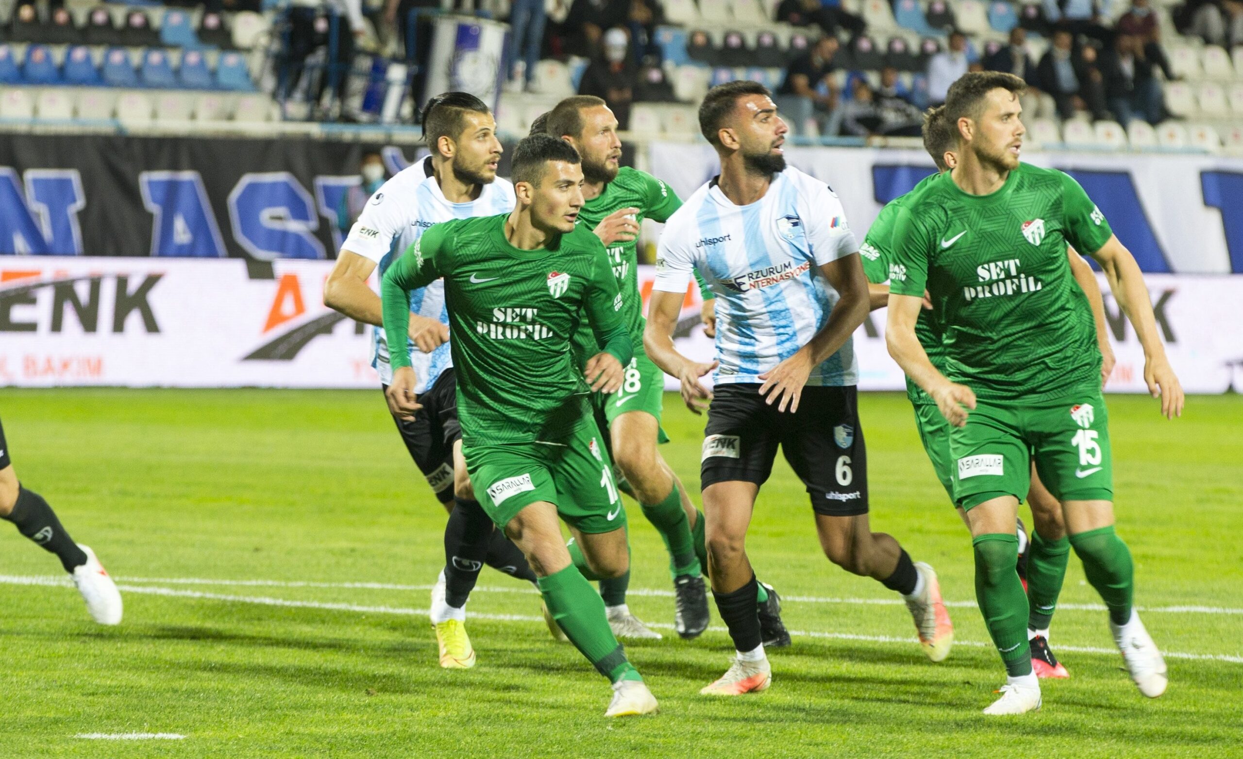 Bursaspor kaçırdı Erzurum attı! Timsah yine başaramadı… Bursaspor kaçırdı Erzurum attı! Timsah yine başaramadı…
