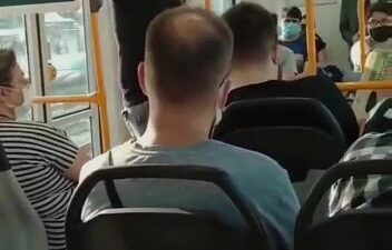 Bursa’da metroya maskesiz bindi, “Özel harekâtçıyım” dedi