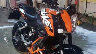 Bursa’da bu motoru çalmak için 1 saat uğraştı!