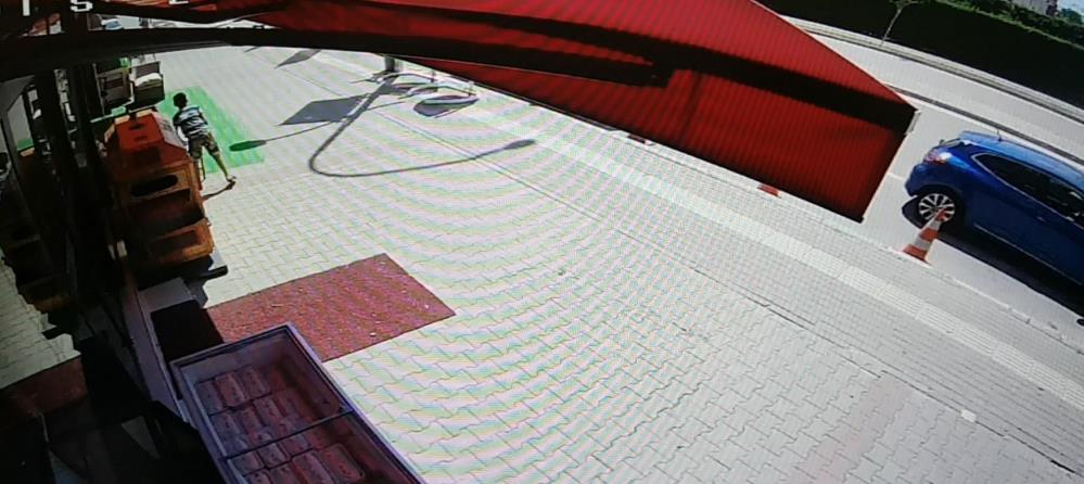 Bursa’da bir haftada iki kez soyuldu! Bursa’da bir haftada iki kez soyuldu!