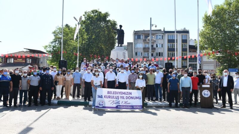 Mustafakemalpaşa Belediyesi 140 yaşında Mustafakemalpaşa Belediyesi, kuruluşunun 140. yılını törenle kutladı.