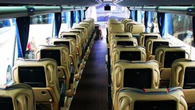 Otobüste mide bulandıran olay! Saçları ıslanınca cinsel saldırıya uğradığını anladı!