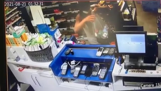 Bursa’da benzin istasyonundaki hırsızlık kamerada Bursa’da benzin istasyonundaki hırsızlık kamerada