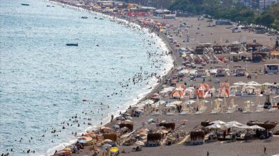 Antalya’ya gelen turist sayısı 5 milyona yaklaştı
