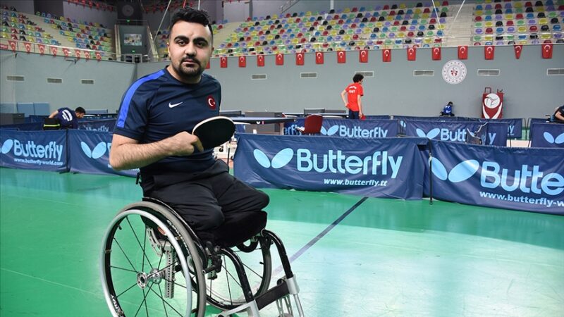 2020 Tokyo Paralimpik Oyunları masa tenisi tek erkeklerde (Sınıf 4)