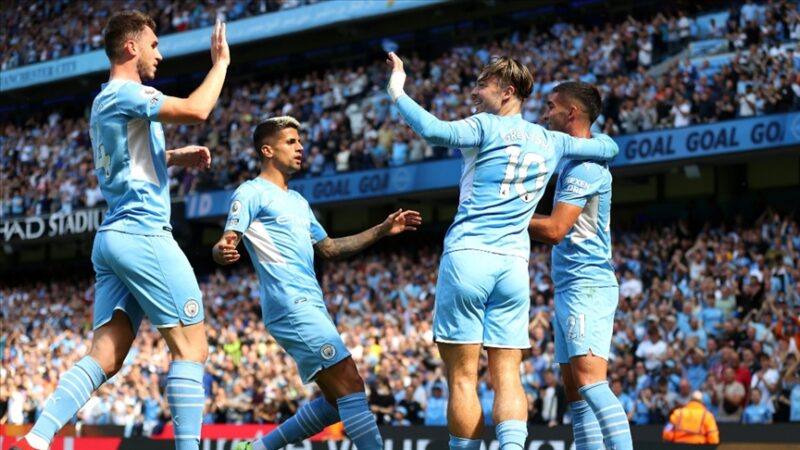 İngiltere Premier Lig'in 3. haftasında Manchester City, Arsenal'ı 5-0 mağlup