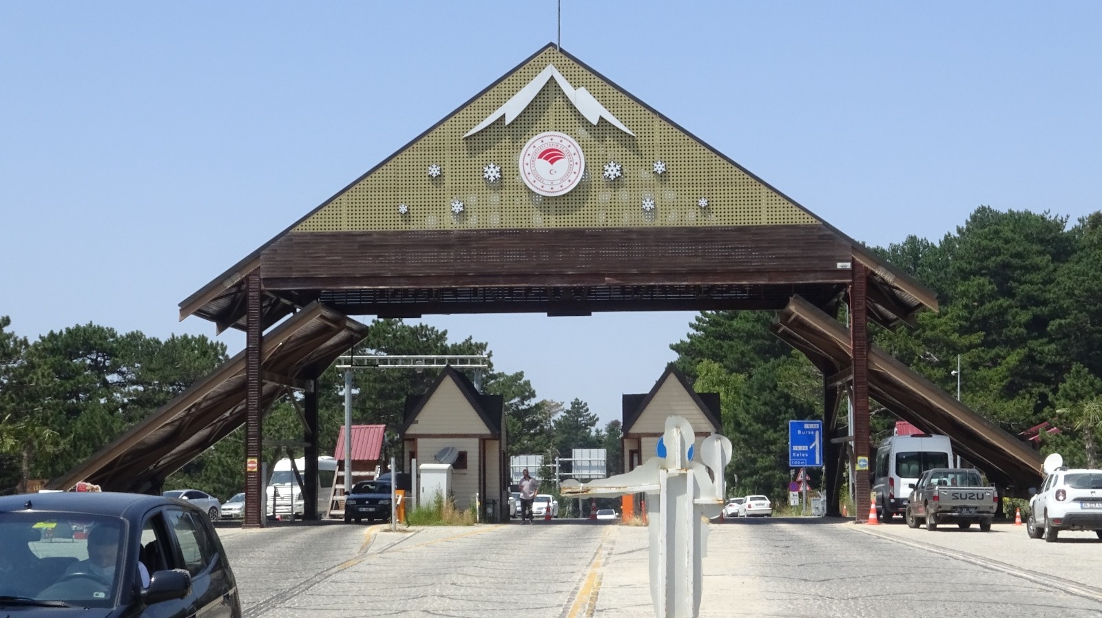 Uludağ’da kiralık büfe… Uludağ’da kiralık büfe…