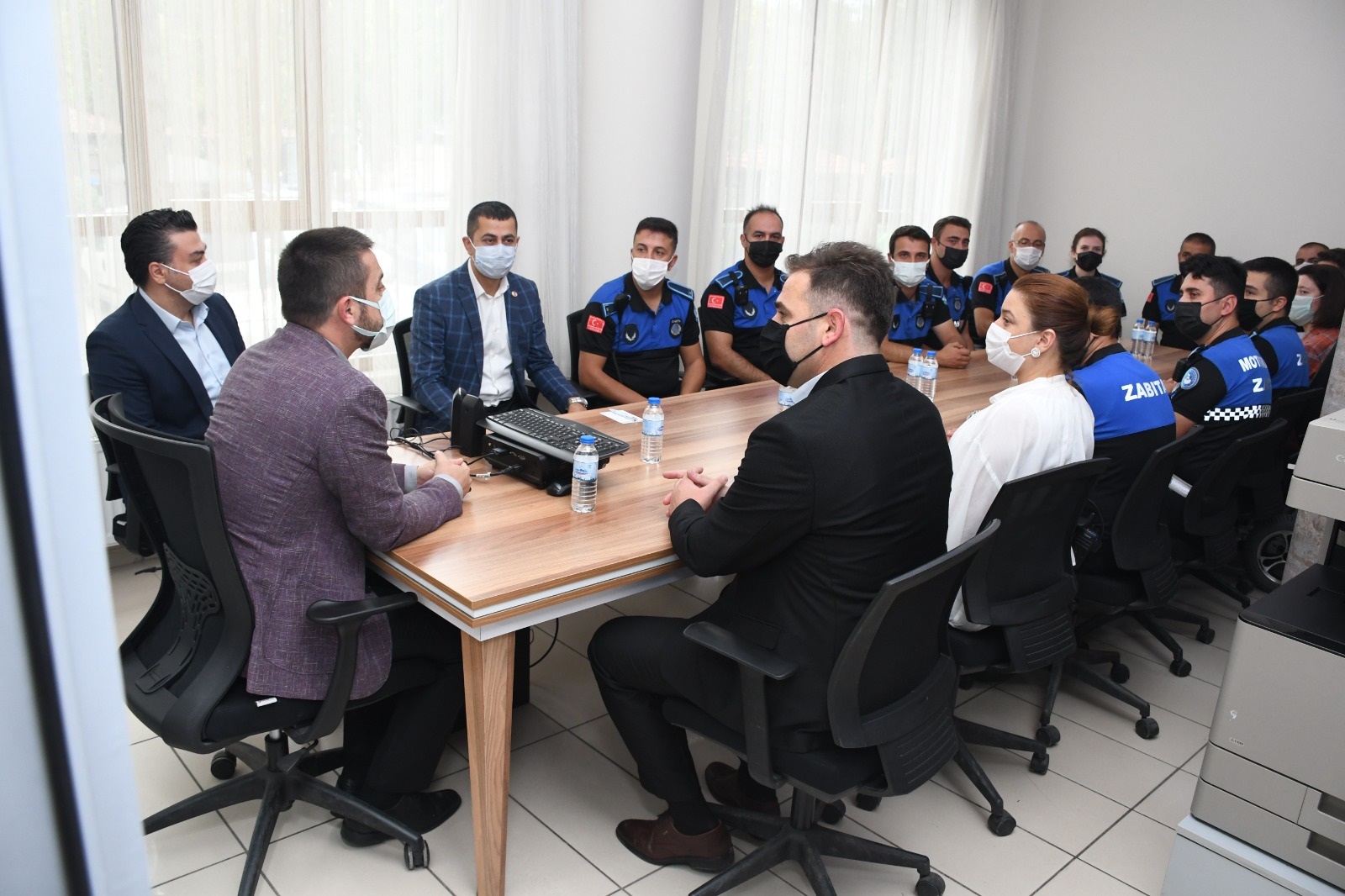 Başkan Tanır, Zabıta Teşkilatını ziyaret etti Başkan Tanır, Zabıta Teşkilatını ziyaret etti