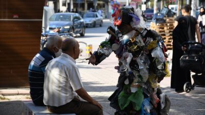İnegöl’de çöpler dile geldi, vatandaş şaştı kaldı