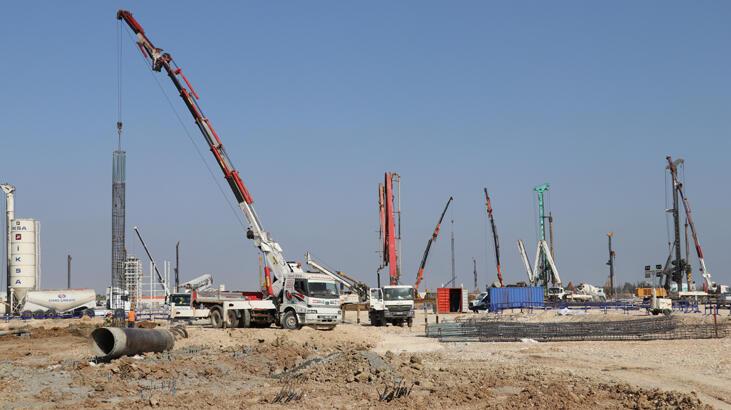 Milyar dolarlık ihracat hedefleyen petrokimya tesisi 2023’te devreye giriyor