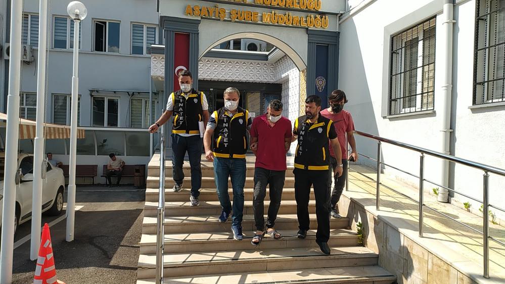 Bursa’da eşini öldüren koca: ‘Cinler yüzünden’ Bursa’da eşini öldüren koca: ‘Cinler yüzünden’