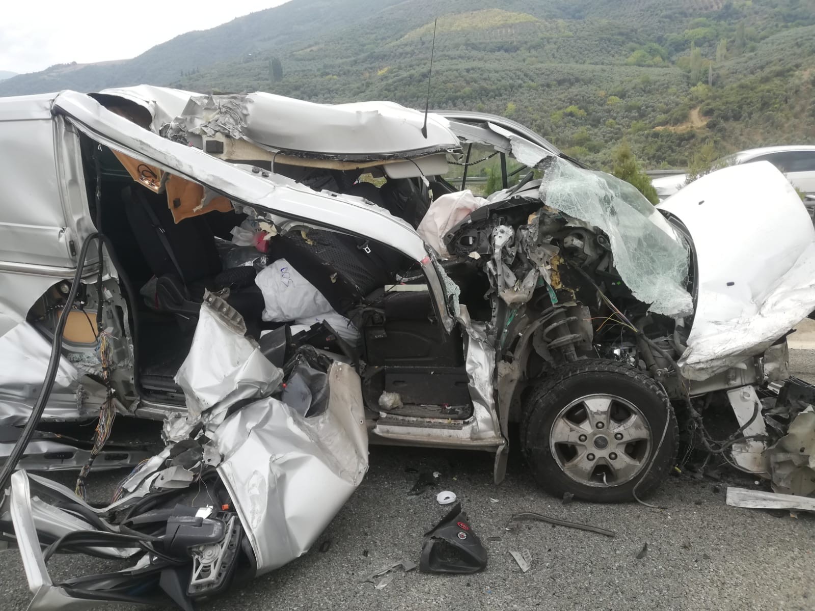 Bursa’da korkunç kazadan mucize kurtuluş! Bursa’da korkunç kazadan mucize kurtuluş!