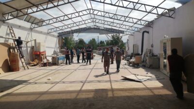 Bursa’da kaçak fabrika binası yıkıldı