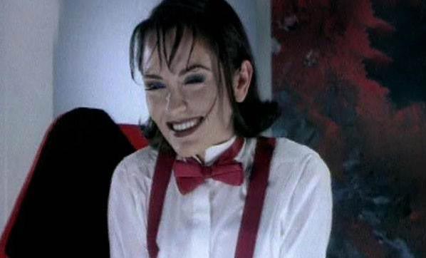 “Adam” şarkısıyla çıkış yakalamıştı! Sibel Alaş’ın yıllar içindeki değişimi gözlerden kaçmadı!