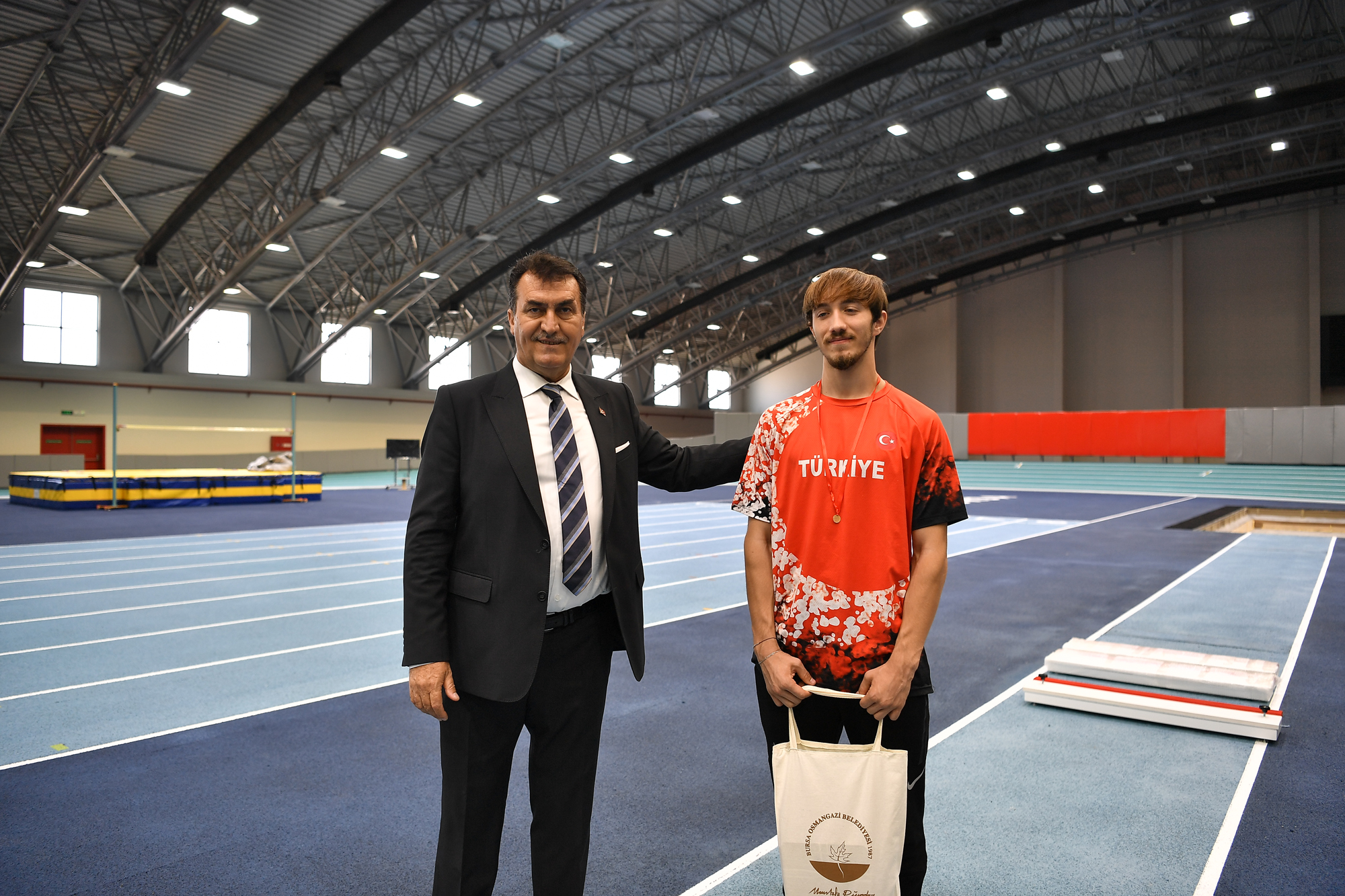 Osmangazi’de yetişti dünya şampiyonu oldu Osmangazi’de yetişti dünya şampiyonu oldu