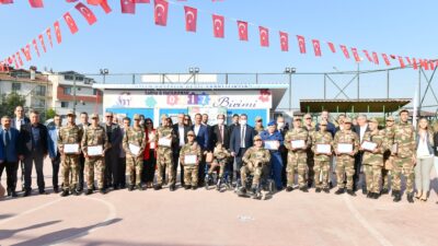 Bursa’da engelliler çakı gibi asker oldu