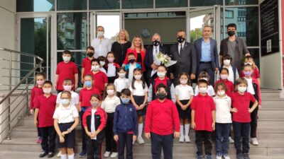 Akpınar’dan özel 22.Yüzyıl okulları’na ziyaret