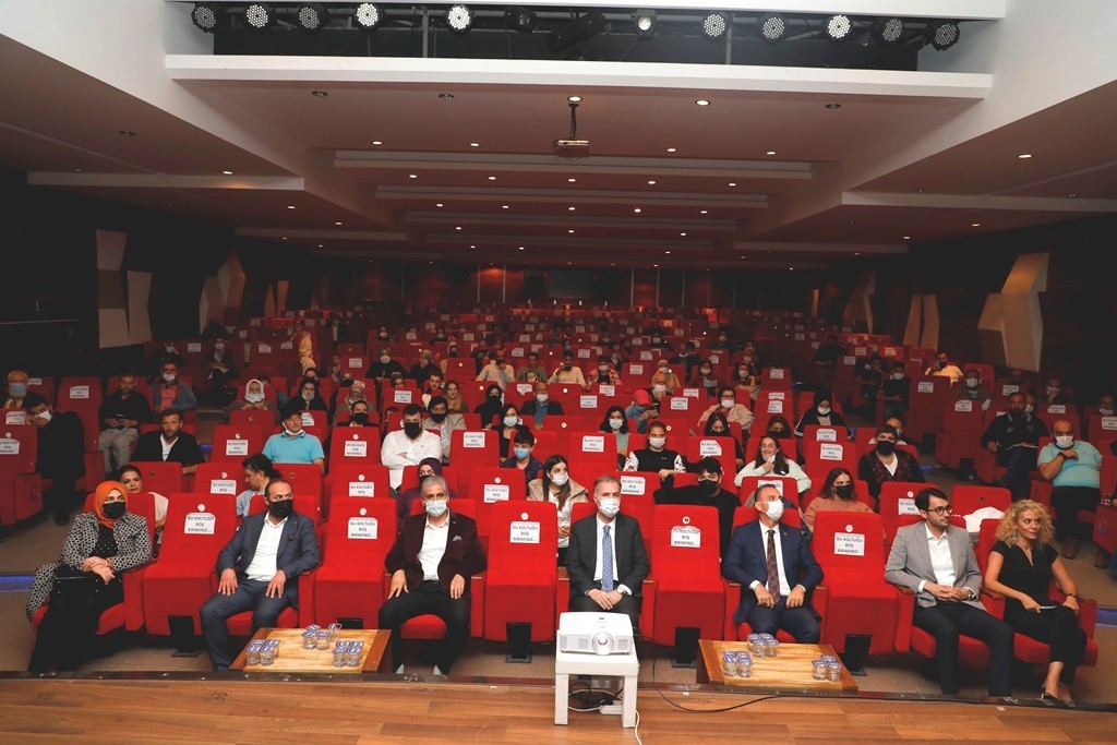 altin cagin yedi hekimi beyaz perdede eea6e1c