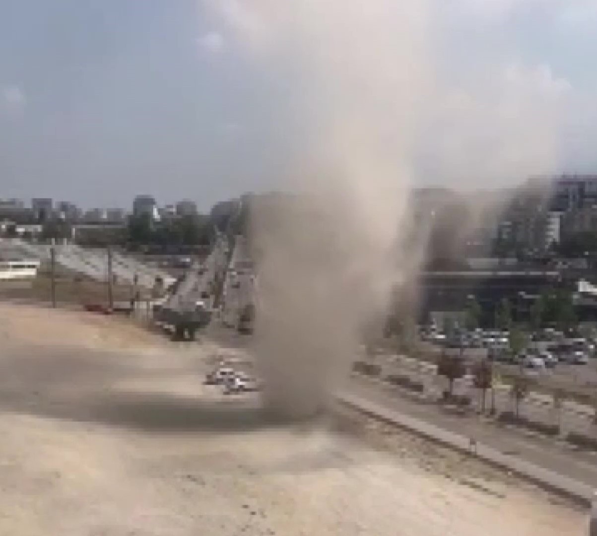 Bursa’da yine hortum çıktı! Büyük panik… Bursa’da yine hortum çıktı! Büyük panik…