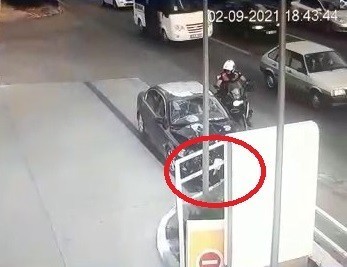 Bursa’da polisten kaçarken genç kıza çarparak ölümüne neden olan şüpheli tutuklandı Bursa’da polisten kaçarken genç kıza çarparak ölümüne neden olan şüpheli tutuklandı