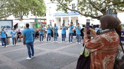 Bursa Büyükşehir Belediyesi Orkestra Şube Müdürlüğü, ‘Dikkat müzik çıkabilir’ sloganıyla