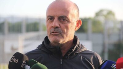 Bursaspor Teknik Direktörü Özcan Bizati: “Büyük bir camiaya geldiğimin farkındayım”