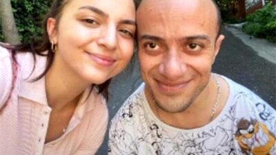 Ünlü oyuncunun sevgilisinin yaza veda pozları dikkat çekti