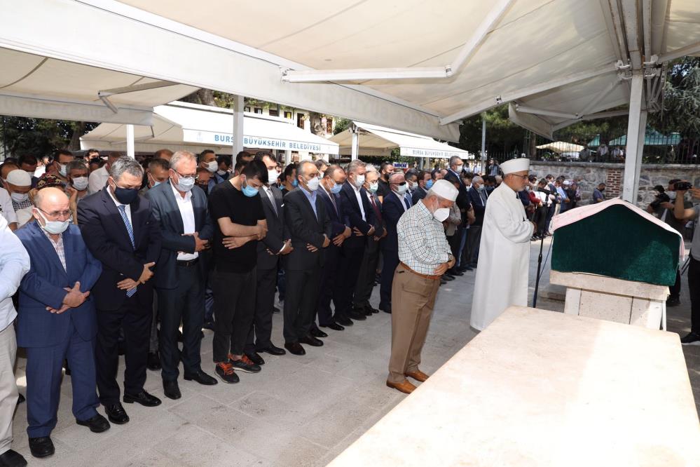 Başkan Alinur Aktaş’ın acı günü… Başkan Alinur Aktaş’ın acı günü…